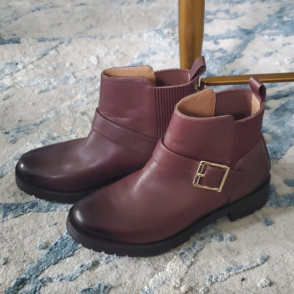 Vionic Booties - Picture 2 of 5